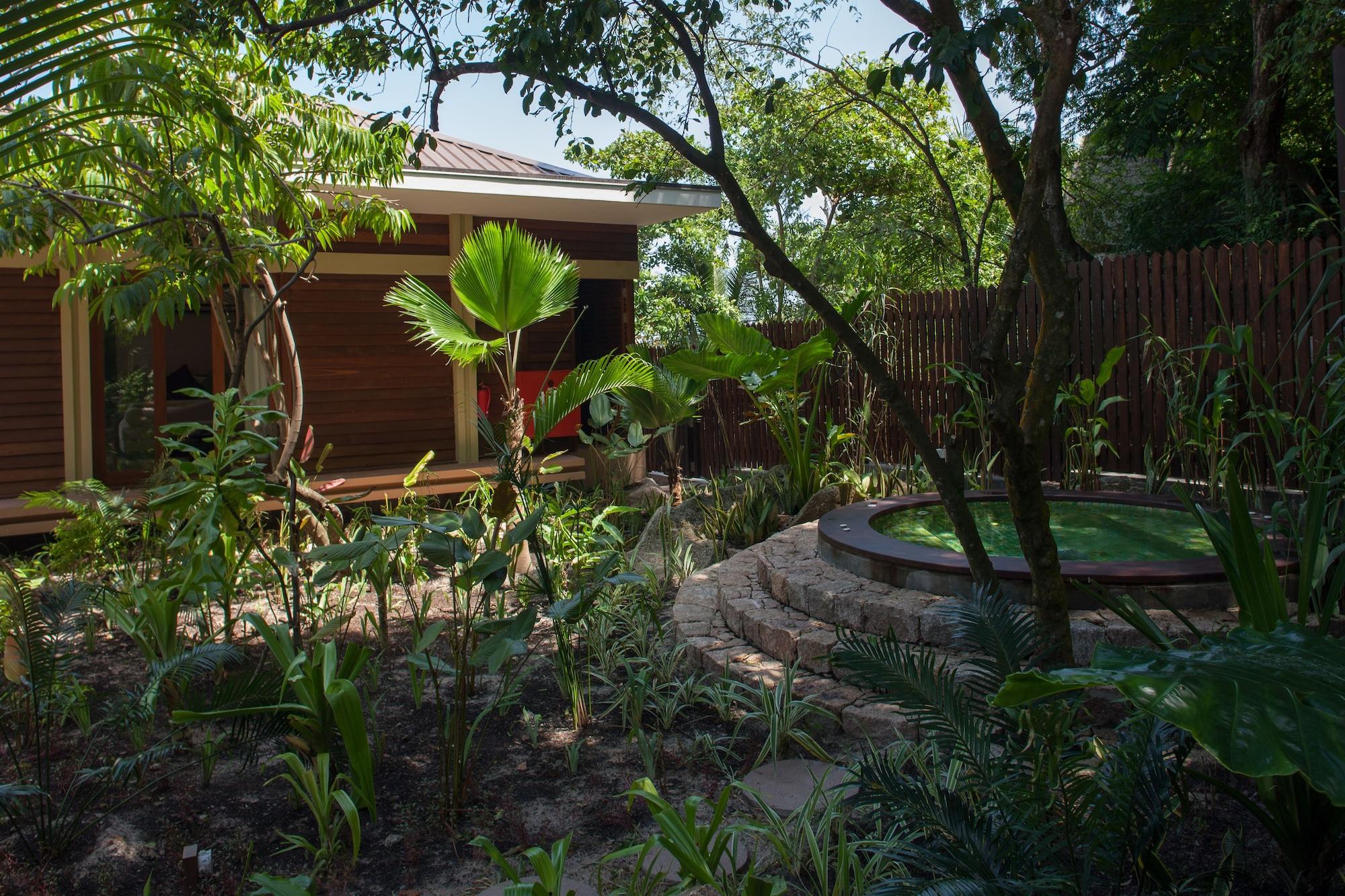 Le Relax Luxury Lodge (Adults Only) La Digue Exterior photo