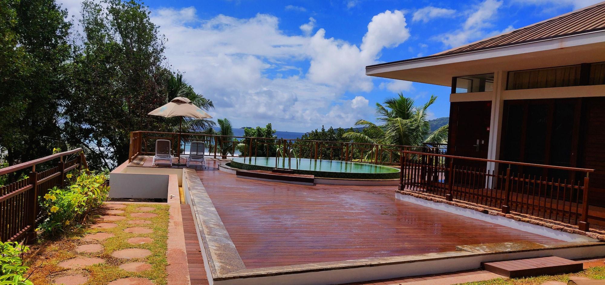 Le Relax Luxury Lodge (Adults Only) La Digue Exterior photo